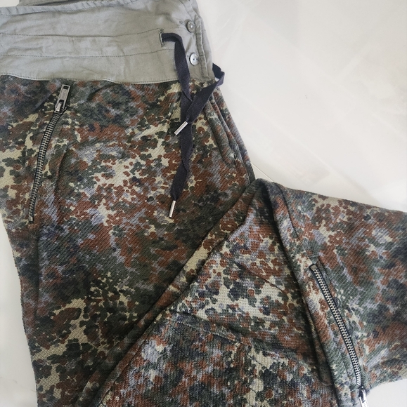 Scotch & Soda Maison Scotch High Waist Camo Pant - Picture 8 of 16